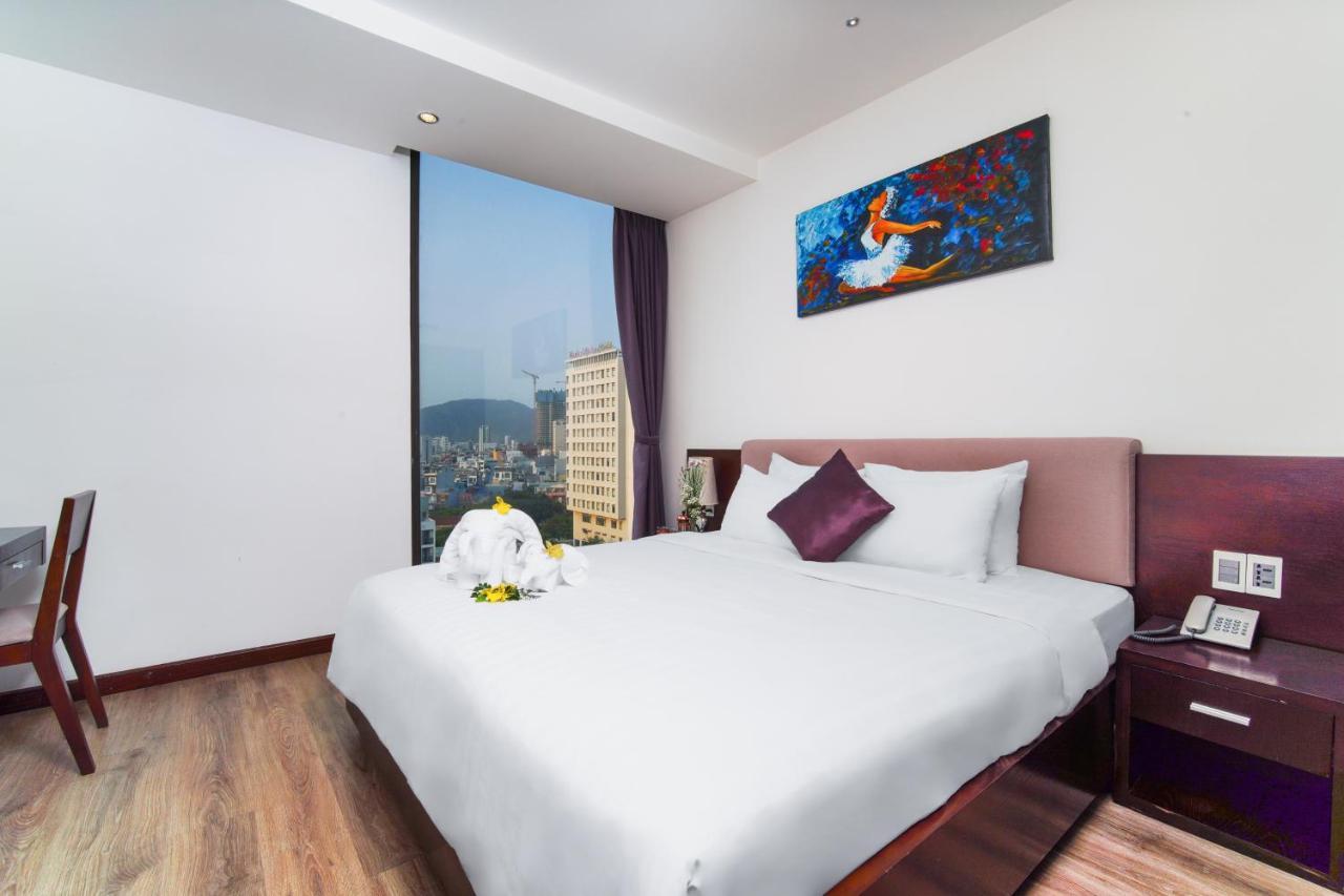 Golden Sun Hotel Danang Экстерьер фото