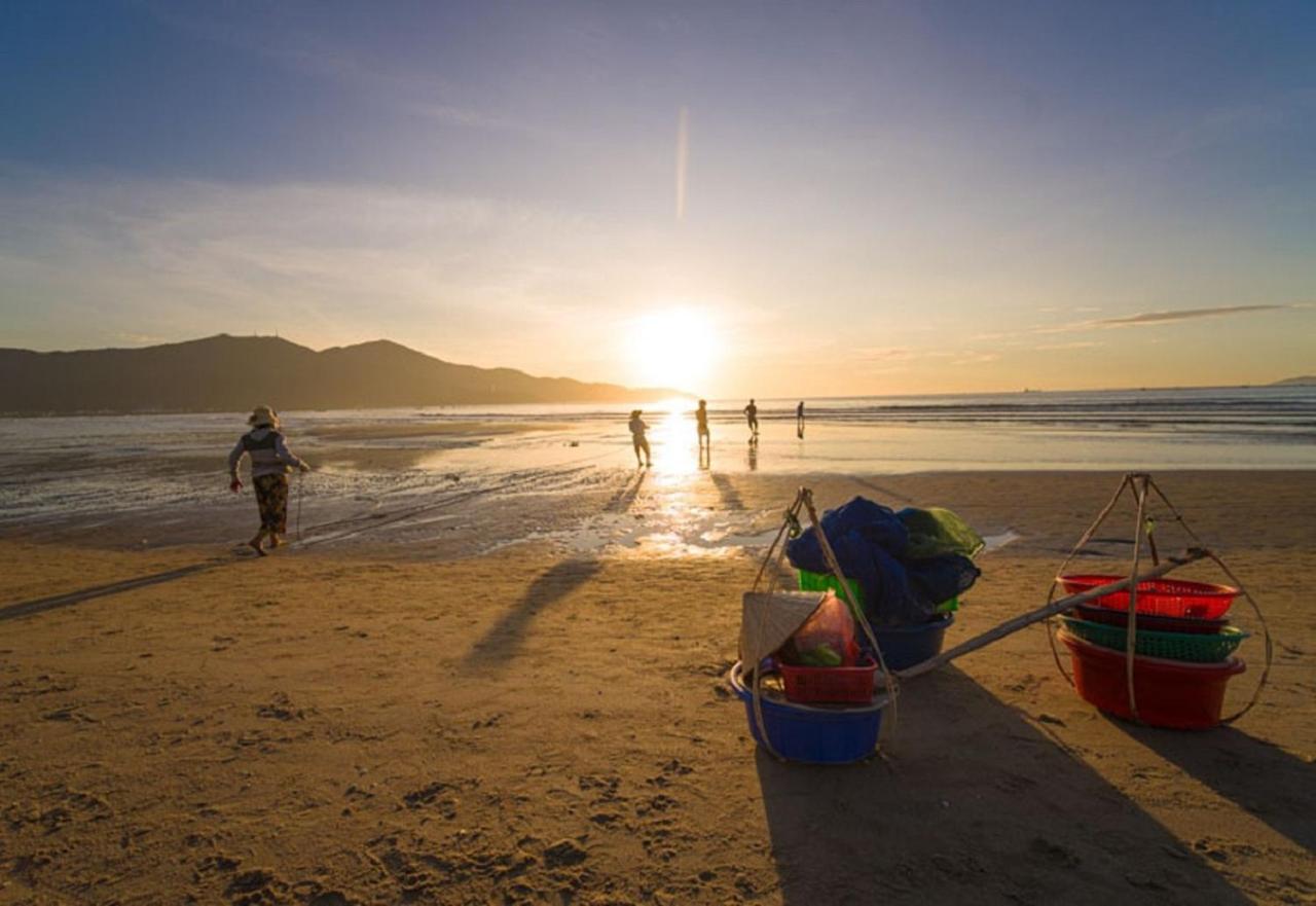 Golden Sun Hotel Danang Экстерьер фото