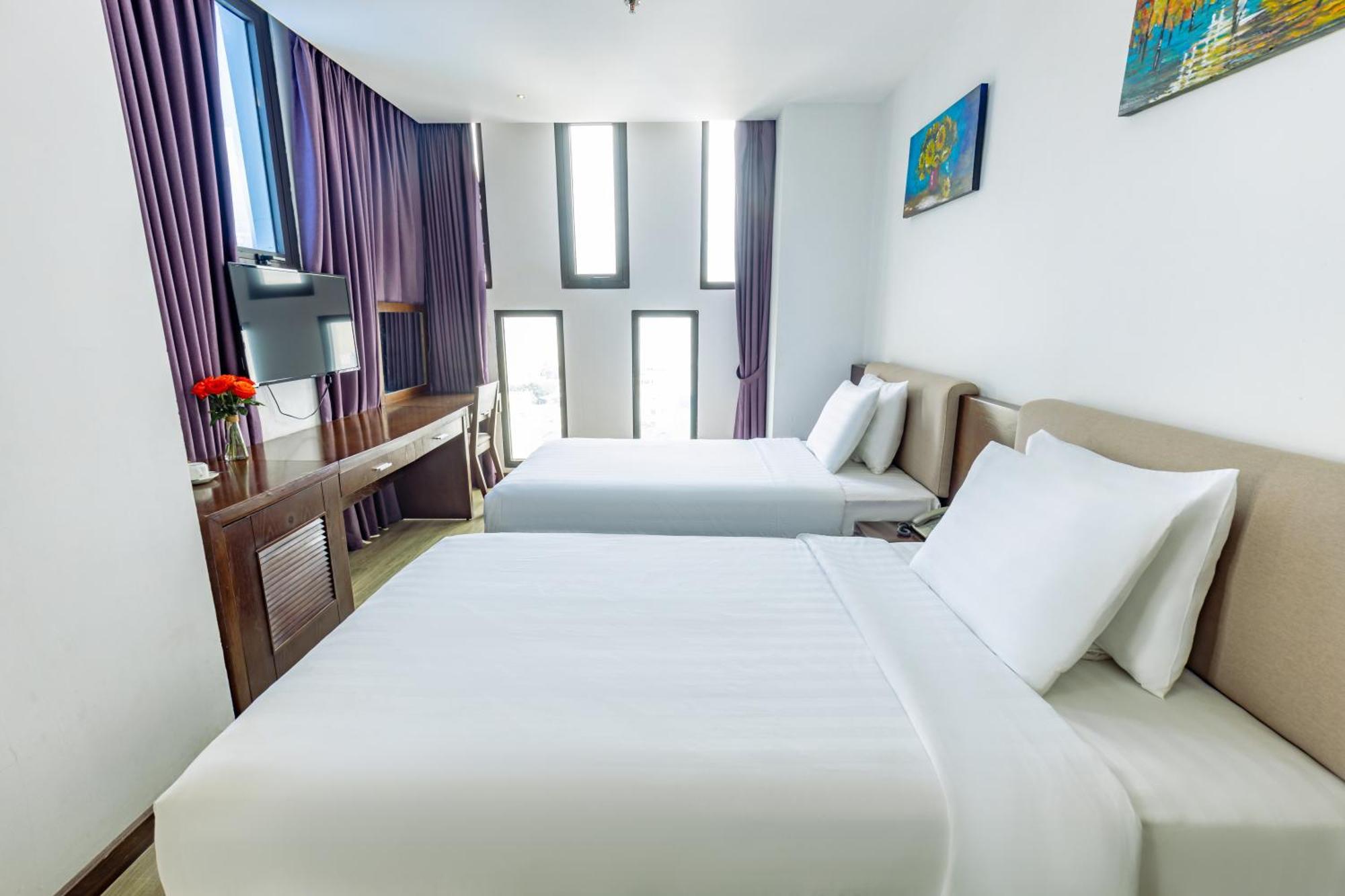 Golden Sun Hotel Danang Экстерьер фото